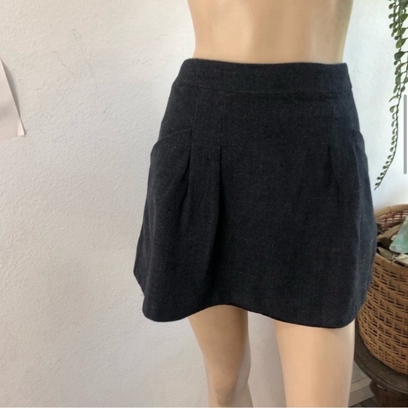 Theory Saldia Tern virgin wool short skirt gray size:12 - Picture 10 of 16